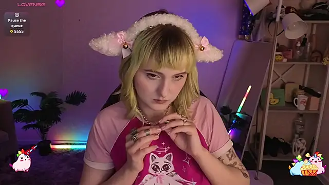 Roziett Belle online show from 04/13/26, 08:42