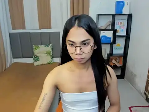 SeductiveYukie online show from 01/14/26, 04:45