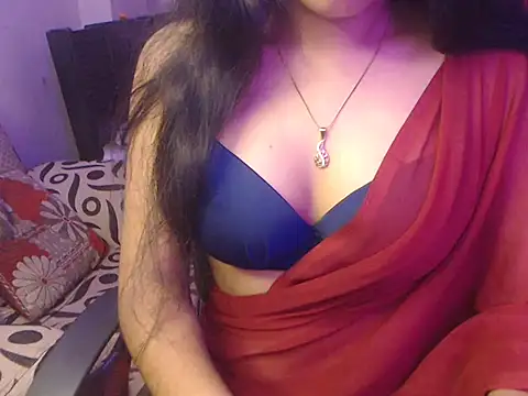 Snapshot of SobnamHot chatting on 02/01/26, 12:09 SobnamHot online show from 02/01/26, 12:09