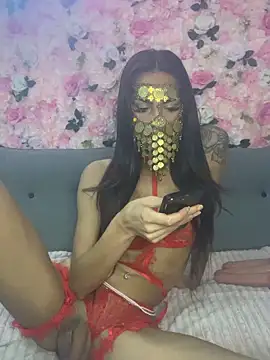 Snapshot of Ines-z chatting on 06/20/26, 09:28 Ines-z online show from 06/20/26, 09:28