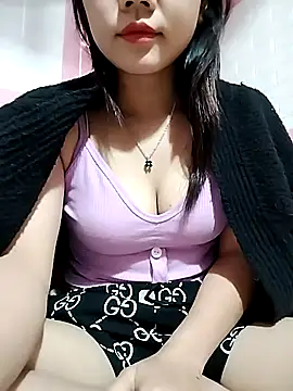 Ngocmai lazdy online show from 02/02/26, 01:04