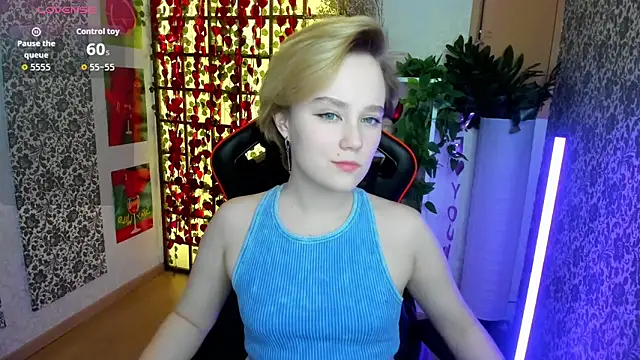 Snapshot of Ellie_Heavenly chatting on 02/20/26, 08:38 Ellie Heavenly online show from 02/20/26, 08:38