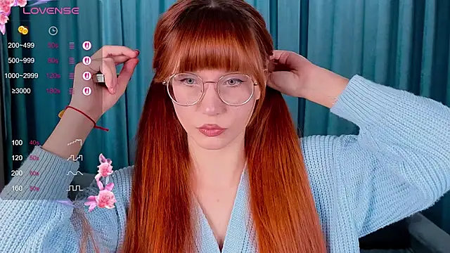 Snapshot of CatherineCummi chatting on 03/16/26, 07:34 CatherineCummi online show from 03/16/26, 07:34