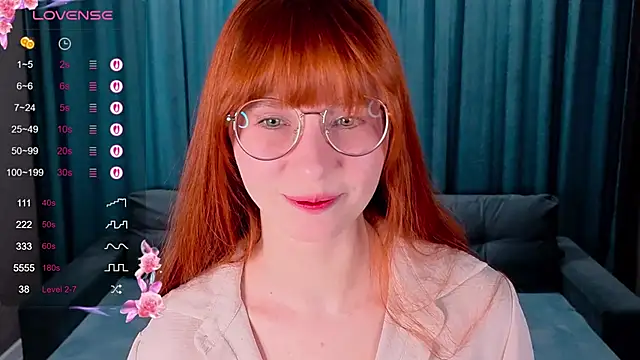 Snapshot of CatherineCummi chatting on 04/11/26, 11:03 CatherineCummi online show from 04/11/26, 11:03