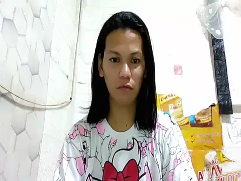 HugeAgatha online show from 04/28/26, 04:23