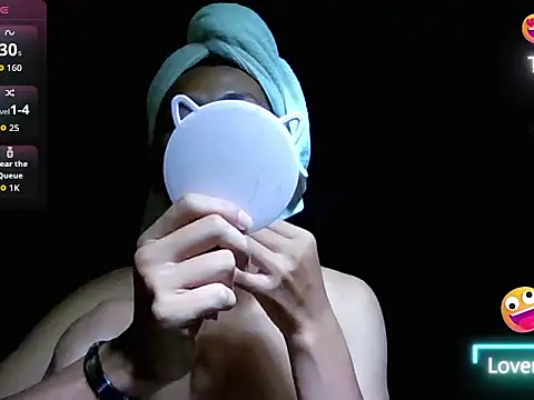 HugeAgatha online show from 06/13/26, 02:42