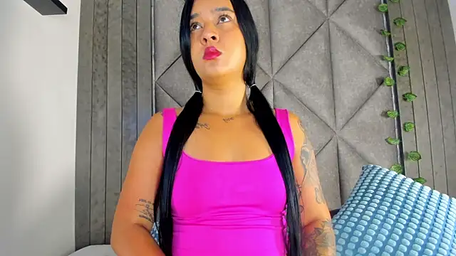 Snapshot of ChloeeMiller__ chatting on 02/13/26, 11:39 ChloeeMiller online show from 02/13/26, 11:39