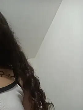 Snapshot of AlexxaAndRileyy chatting on 03/25/26, 03:40 AlexxaAndRileyy online show from 03/25/26, 03:40