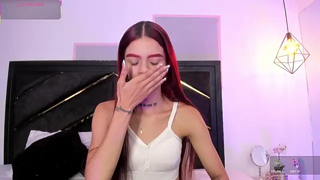 Snapshot of april_jones05 chatting on 04/09/26, 11:48 april jones05 online show from 04/09/26, 11:48