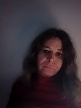 Snapshot of Didi2081 chatting on 01/18/26, 04:16 Didi2081 online show from 01/18/26, 04:16