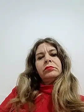 Snapshot of Didi2081 chatting on 02/07/26, 12:25 Didi2081 online show from 02/07/26, 12:25