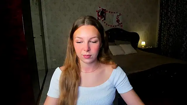 Snapshot of LilyBlakee chatting on 02/25/26, 07:34 LilyBlakee online show from 02/25/26, 07:34