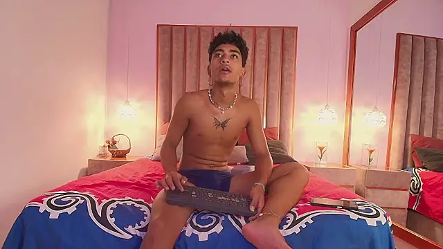 Mike thomsonn online show from 01/18/26, 07:28