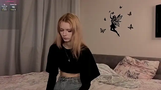 JuanaSumma online show from 03/18/26, 06:05