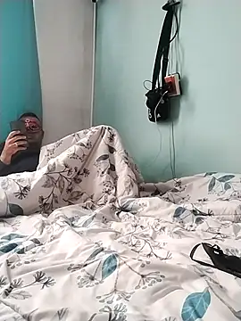 TWOLOVE16 online show from 04/03/26, 07:34