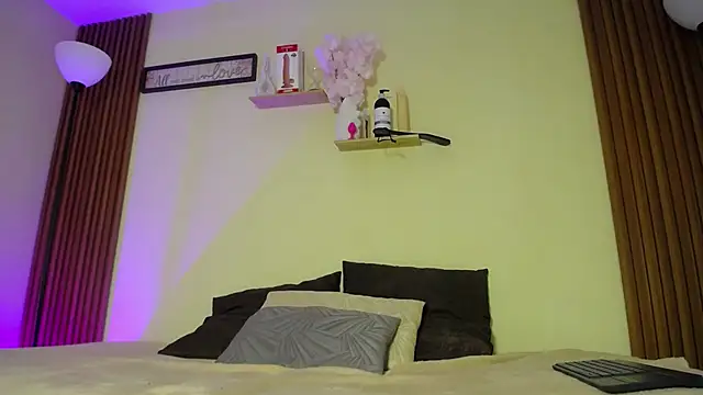 Scarlett ross  online show from 02/05/26, 02:05