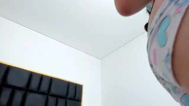 Rachel berlin online show from 02/19/26, 08:05