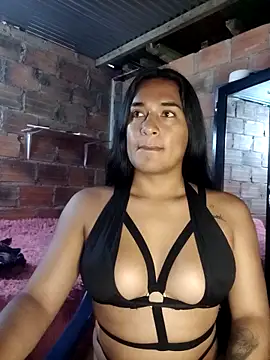 Snapshot of _sweetdanny_ chatting on 02/13/26, 03:41 sweetdanny online show from 02/13/26, 03:41