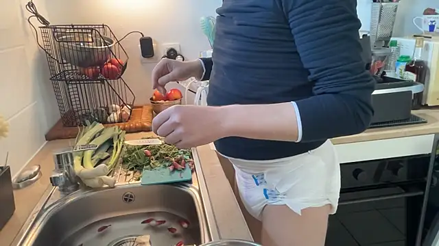 Snapshot of B4by_Pink chatting on 04/20/26, 12:52 B4by Pink online show from 04/20/26, 12:52