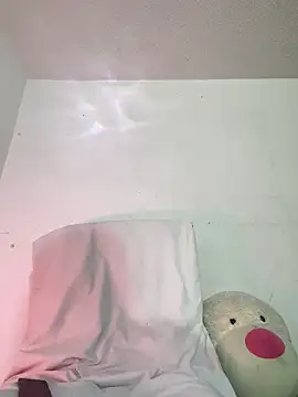 Snapshot of ebonysummer_ chatting on 03/29/26, 04:34 ebonysummer online show from 03/29/26, 04:34