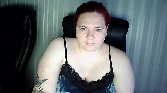 OskaAh online show from 01/16/26, 03:43