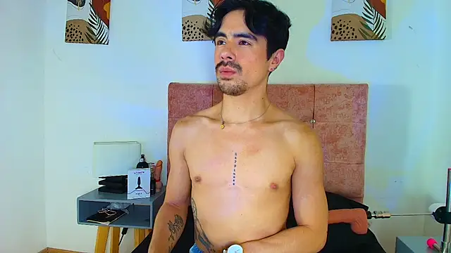 Snapshot of Ethan_Briggs_ chatting on 02/12/26, 03:45 Ethan Briggs online show from 02/12/26, 03:45