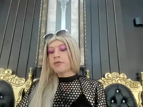 Snapshot of Gomory_Niix chatting on 03/28/26, 04:45 Gomory Niix online show from 03/28/26, 04:45