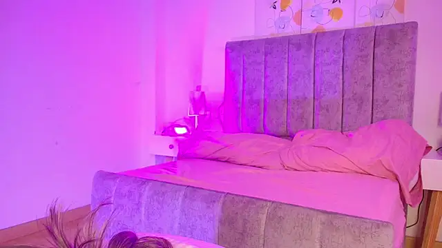 Snapshot of Lucy_Carson_ chatting on 03/23/26, 03:43 Lucy Carson online show from 03/23/26, 03:43