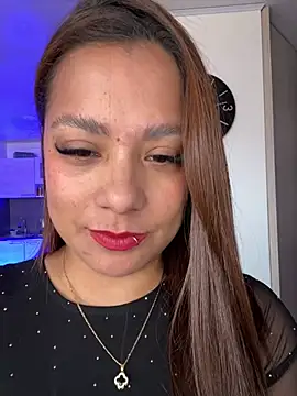 Pretty  Milf online show from 03/24/26, 01:05