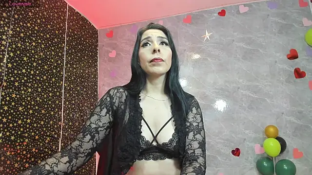 adellelennoxx online show from 04/18/26, 08:51