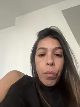 Snapshot of miafoxmia chatting on 03/09/26, 02:10 miafoxmia online show from 03/09/26, 02:10