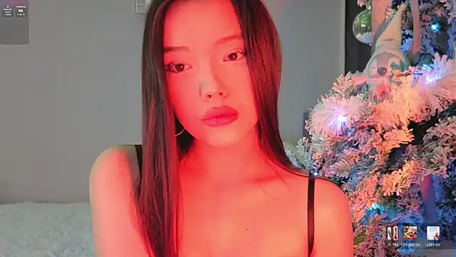 Snapshot of VanessaLure chatting on 01/14/26, 04:45 VanessaLure online show from 01/14/26, 04:45
