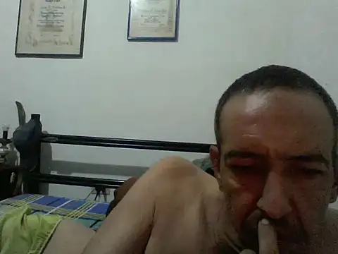 guevo14cm3 online show from 02/21/26, 10:05