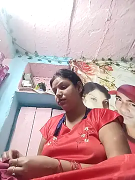 Snapshot of CUTE_khusabi chatting on 03/06/26, 04:53 CUTE khusabi online show from 03/06/26, 04:53