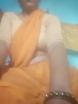 Snapshot of CUTE_khusabi chatting on 04/12/26, 03:44 CUTE khusabi online show from 04/12/26, 03:44