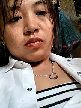 miumiu sexy2x online show from 04/15/26, 02:40