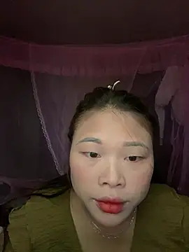 Emxinh123cute online show from 01/14/26, 02:28