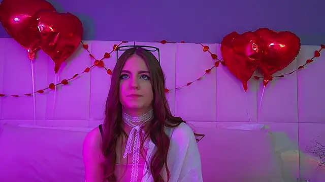 SofiaSarvain online show from 02/12/26, 06:08