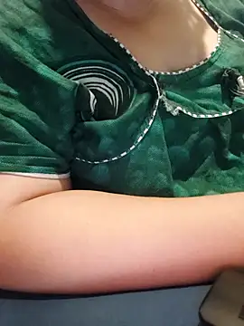 TamilDreamgirl08 online show from 03/28/26, 12:43