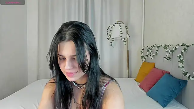 Leslie Wholsh online show from 02/12/26, 02:28