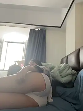 ll aaa online show from 04/11/26, 02:49