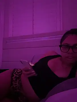 Snapshot of cartierprincess chatting on 03/08/26, 06:39 cartierprincess online show from 03/08/26, 06:39