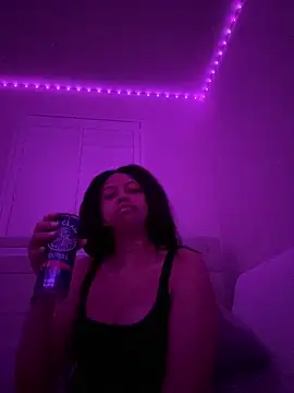 Snapshot of cartierprincess chatting on 03/31/26, 09:53 cartierprincess online show from 03/31/26, 09:53