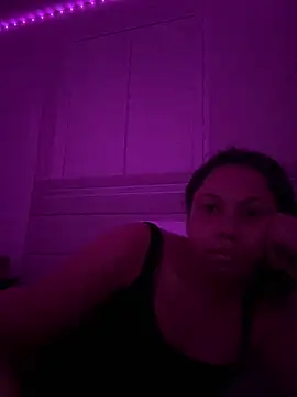 Snapshot of cartierprincess chatting on 04/10/26, 04:28 cartierprincess online show from 04/10/26, 04:28