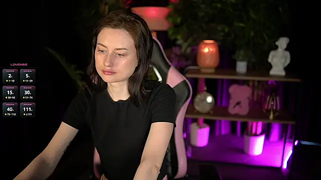 baby luna xo online show from 02/18/26, 09:49