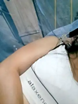 Diana-02 online show from 04/16/26, 10:01