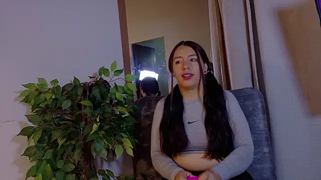 Snapshot of Mia_C chatting on 02/27/26, 08:03 Mia C online show from 02/27/26, 08:03