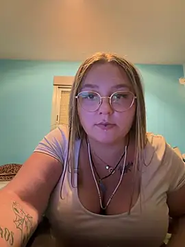 Snapshot of _maracr19_ chatting on 07/10/26, 01:58 maracr19 online show from 07/10/26, 01:58