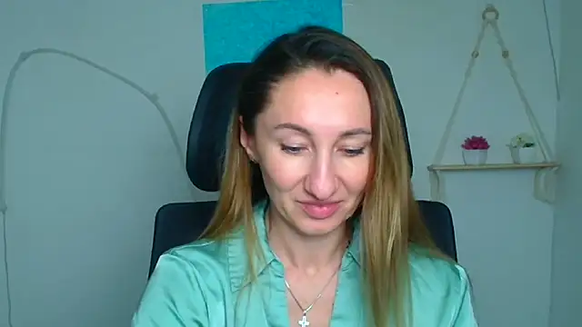 Diana Sweeet  online show from 02/21/26, 12:28