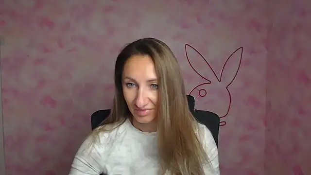 Snapshot of Diana_Sweeet_ chatting on 03/29/26, 05:29 Diana Sweeet online show from 03/29/26, 05:29